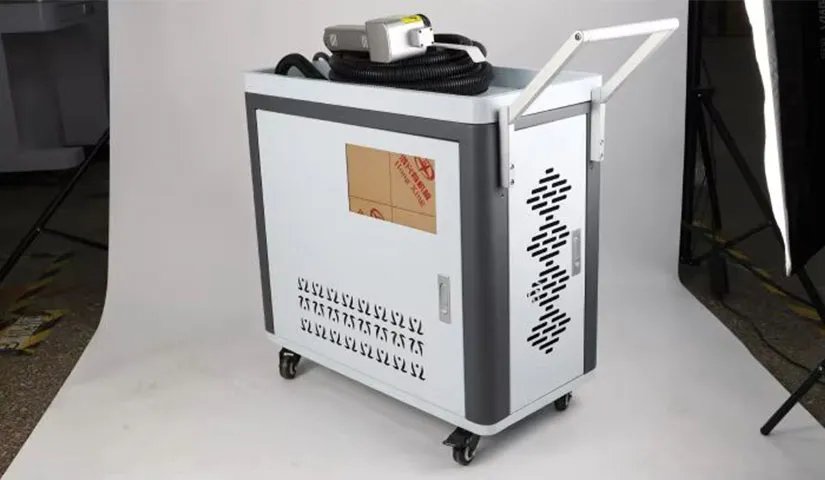 Pull rod pulse laser cleaning machine