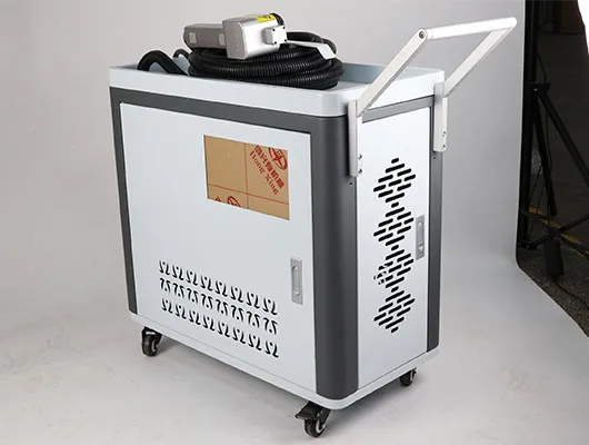 Push-pull pulse laser cleaning machine
